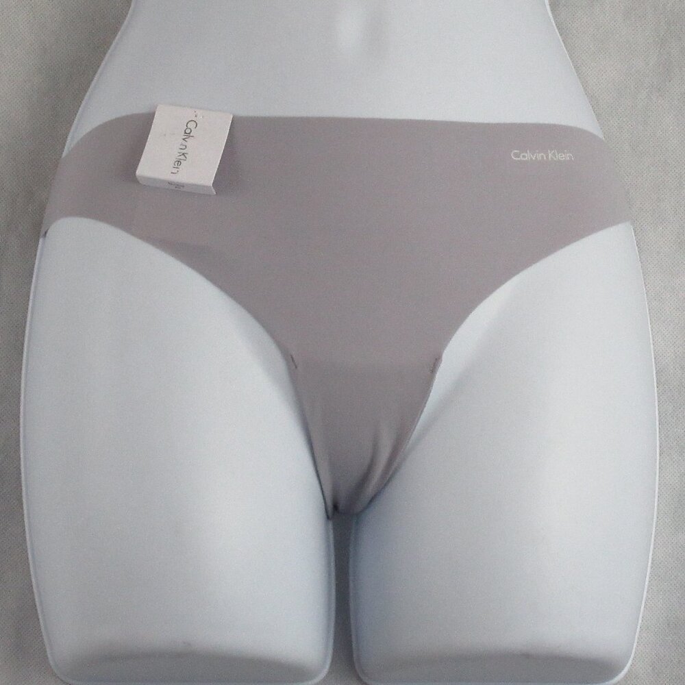 Calvin Klein Women's Invisibles Thong Panty Underwear, Gray, Medium